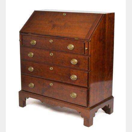 CA 1780 CT Chippendale Cherry slant lid desk on a bracket base
